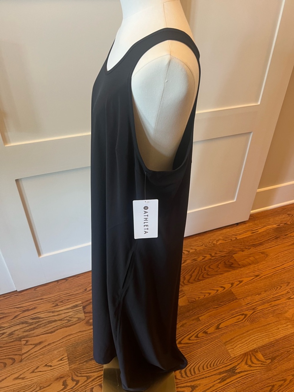 NWT- Athleta Black Presidio Traveler Maxi Dress- Size Large - Picture 7 of 10